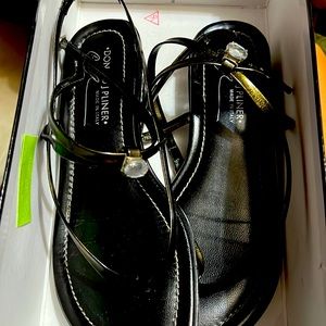 ❤️❤️❤️black Donald pliner made in Italy sandals